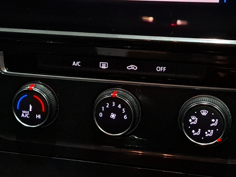 Used Volkswagen Golf 2019 for sale - 76455878: Photo 16