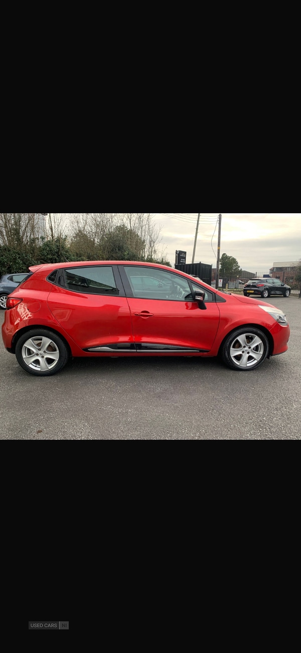 Used Renault Clio 2016 for sale - 76702759: Photo 8