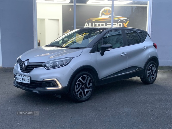 Used Renault Captur 2020 for sale - 76702761: Photo 2