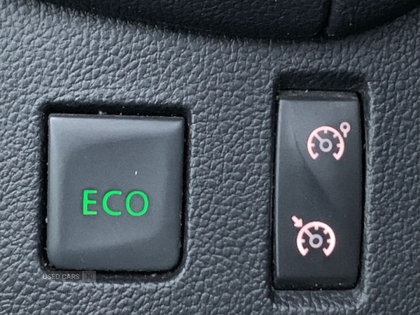 Used Renault Clio 2017 for sale - 76927284: Photo 18