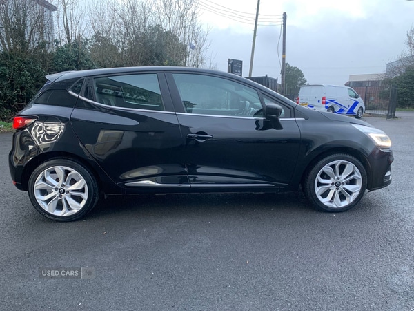 Used Renault Clio 2017 for sale - 76927284: Photo 8