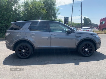 Used Land Rover Discovery Sport 2015 for sale - 79085043: Photo