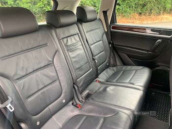 Used Volkswagen Touareg 2015 for sale - 75200708: Photo