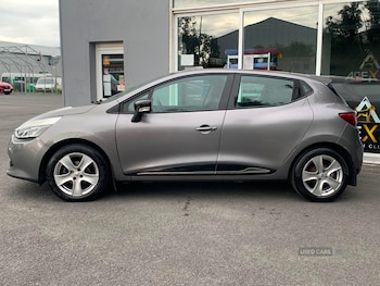 Used Renault Clio 2016 for sale - 79375155: Photo