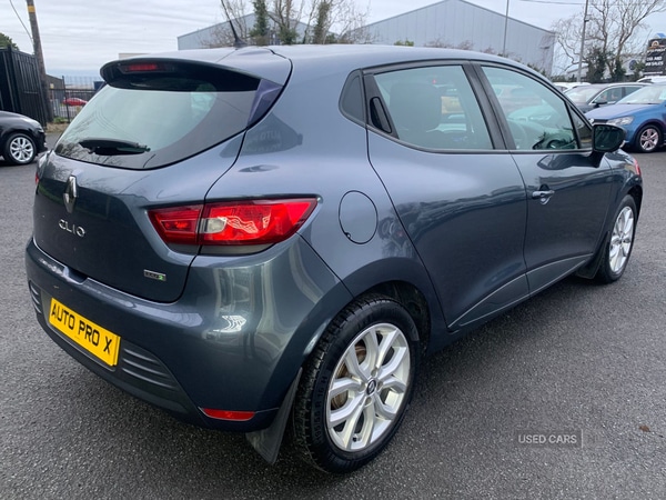 Used Renault Clio 2023 for sale - 76702762: Photo 6