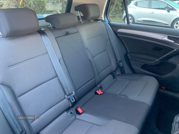 Used Volkswagen Golf 2015 for sale - 74384834: Photo 11