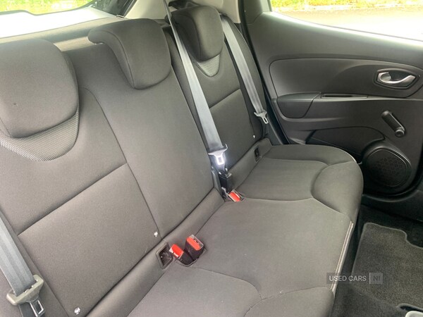 Used Renault Clio 2015 for sale - 74991116: Photo 11