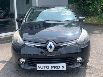 Used Renault Clio 2015 for sale - 74991116: Photo