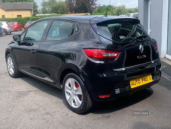 Used Renault Clio 2015 for sale - 74991116: Photo