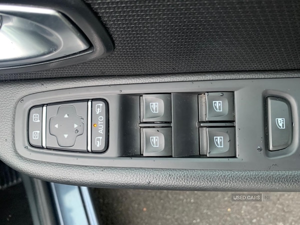 Used Renault Clio 2018 for sale - 77575611: Photo 15