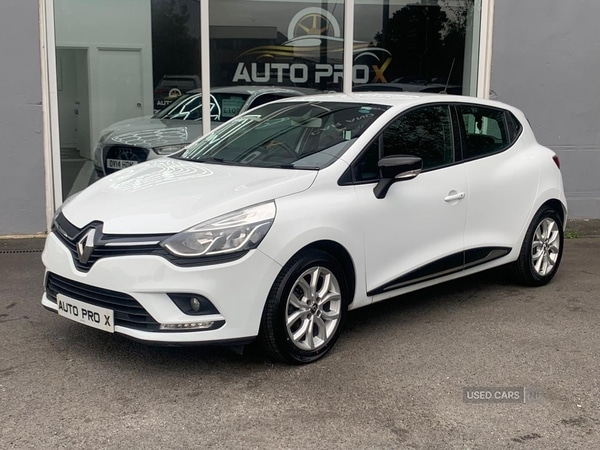 Used Renault Clio 2018 for sale - 76458321: Photo 2