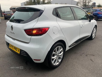 Used Renault Clio 2018 for sale - 76458321: Photo