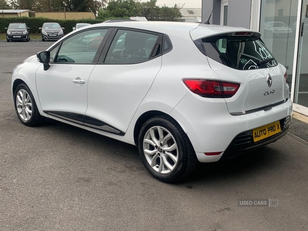Used Renault Clio 2018 for sale - 76458321: Photo 8