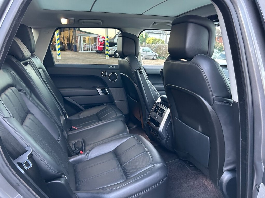Used Land Rover Range Rover Sport 2018 for sale - 76783881: Photo 19
