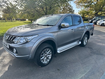 Mitsubishi - L200