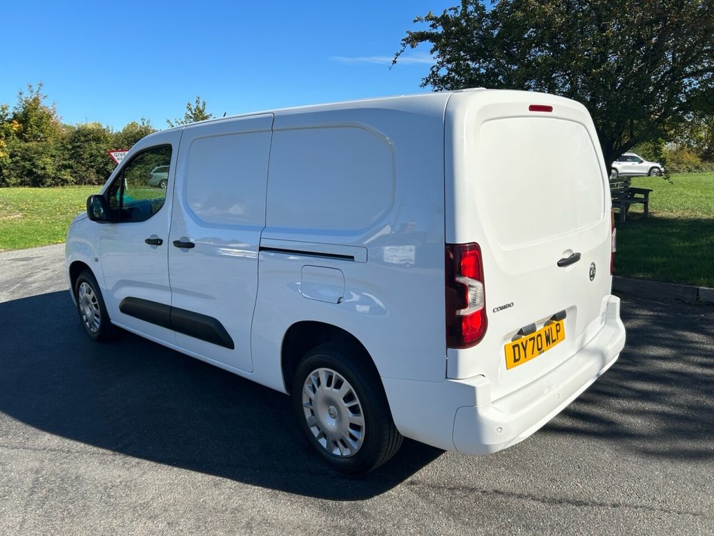 Used Vauxhall Combo 2020 for sale - 76185513: Photo 3