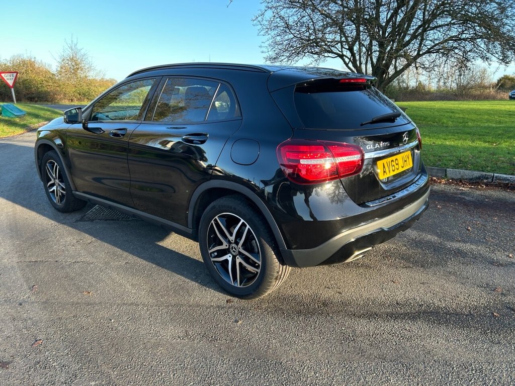 Used Mercedes-Benz GLA 2020 for sale - 77971262: Photo 3