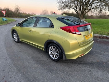 Used Honda Civic 2013 for sale - 76973098: Photo