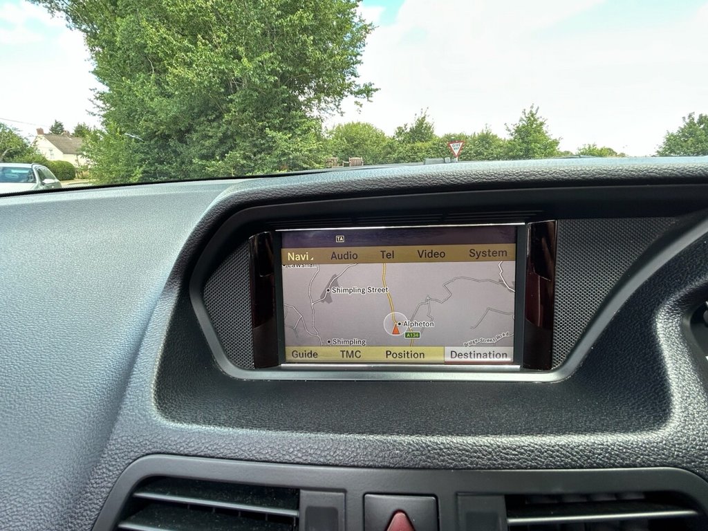 Used Mercedes-Benz E Class 2011 for sale - 77507289: Photo 13