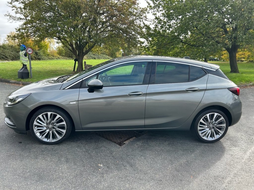 Used Vauxhall Astra 2019 for sale - 76132483: Photo 2