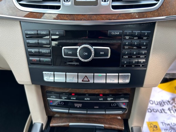 Used Mercedes-Benz E Class 2013 for sale - 76132513: Photo 11