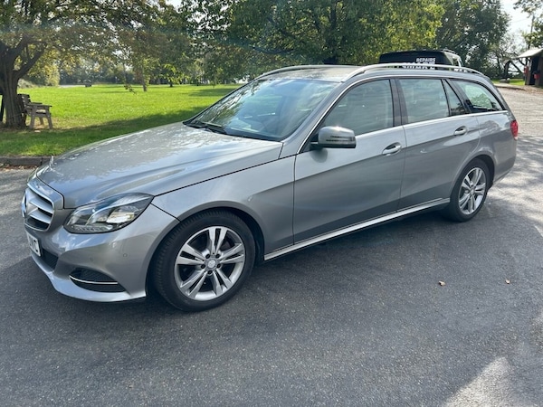 Used Mercedes-Benz E Class 2013 for sale - 76132513: Photo 1