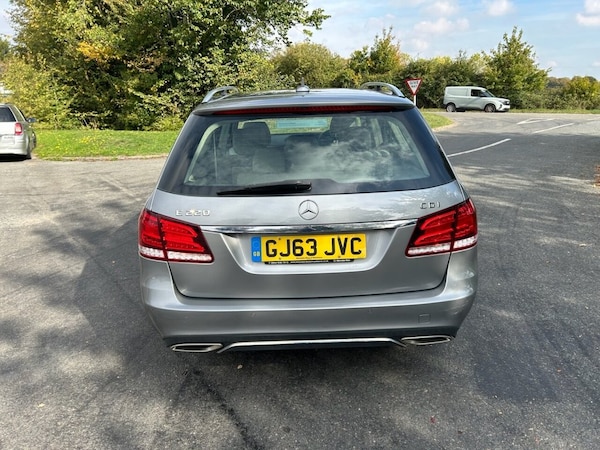 Used Mercedes-Benz E Class 2013 for sale - 76132513: Photo 5