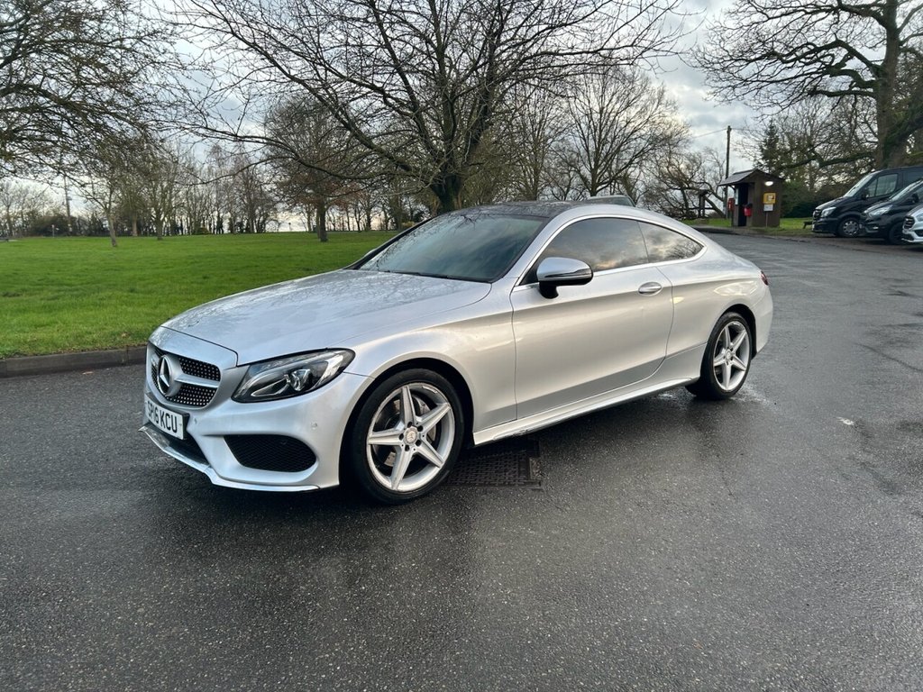 Used Mercedes-Benz C Class 2016 for sale - 77621631: Photo 2