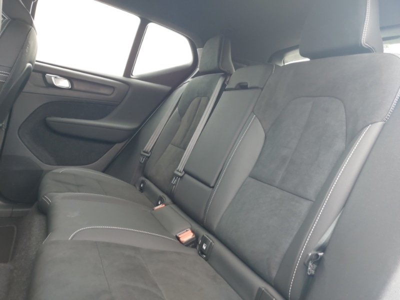 Used Volvo XC40 2024 for sale - 76195471: Photo 6