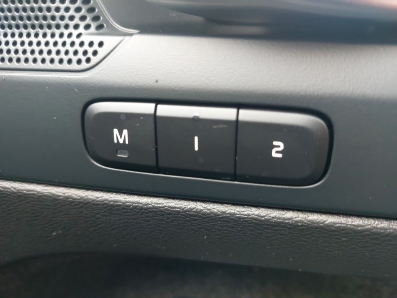 Used Volvo XC40 2025 for sale - 76967327: Photo 13