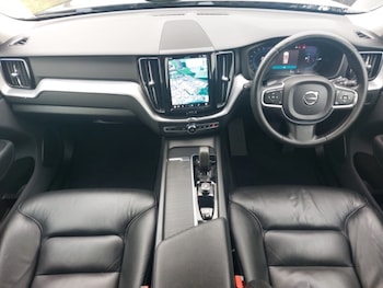 Used Volvo XC60 2022 for sale - 76058944: Photo 2