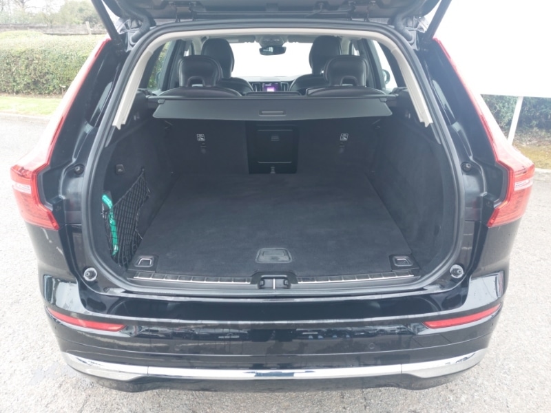 Used Volvo XC60 2022 for sale - 76058944: Photo 8