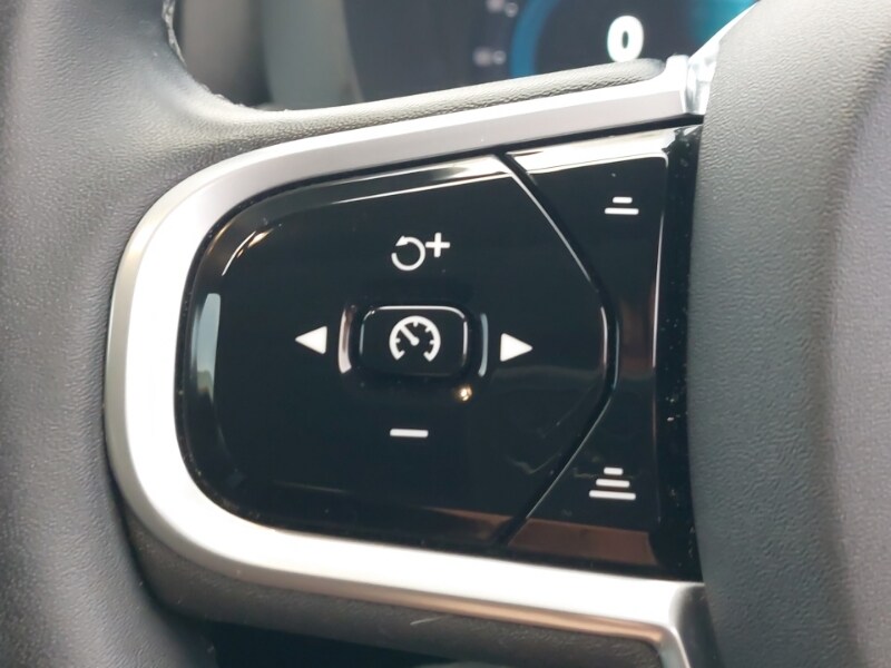 Used Volvo XC60 2022 for sale - 76763922: Photo 14