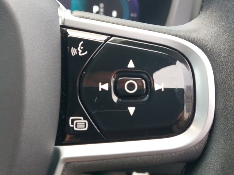 Used Volvo XC60 2022 for sale - 76763922: Photo 15