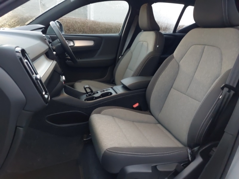 Used Volvo XC40 2025 for sale - 77197679: Photo 5