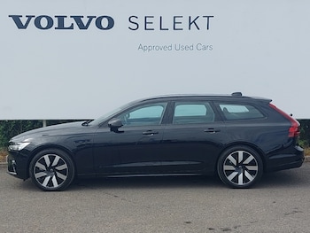 Used Volvo V90 2025 for sale - 79546463: Photo