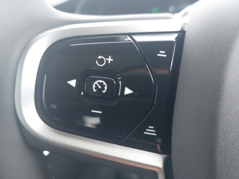 Used Volvo XC90 2025 for sale - 76978413: Photo 15