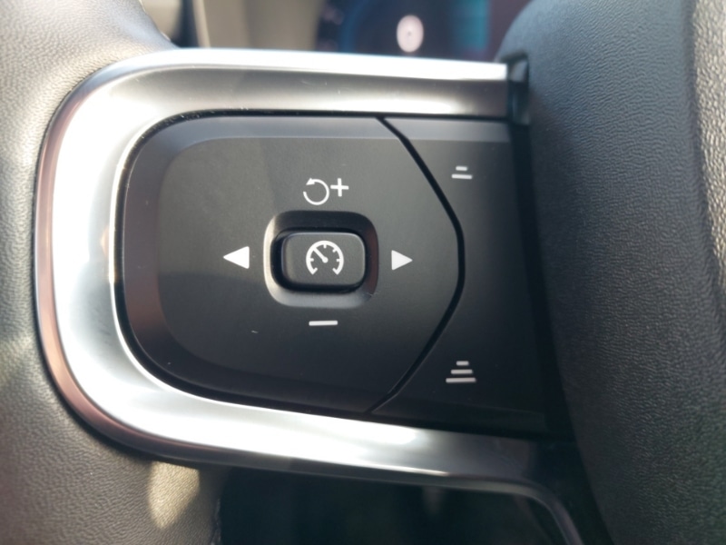 Used Volvo XC40 2022 for sale - 76629136: Photo 16