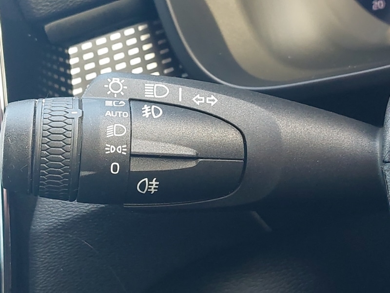 Used Volvo XC40 2022 for sale - 76629136: Photo 18