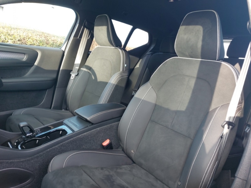 Used Volvo XC40 2022 for sale - 76629136: Photo 5