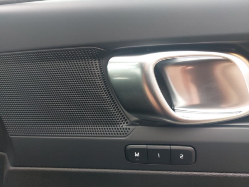 Used Volvo XC40 2025 for sale - 76321601: Photo 12