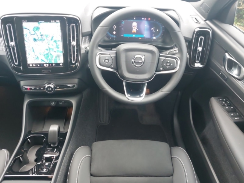 Used Volvo XC40 2025 for sale - 76321601: Photo 7