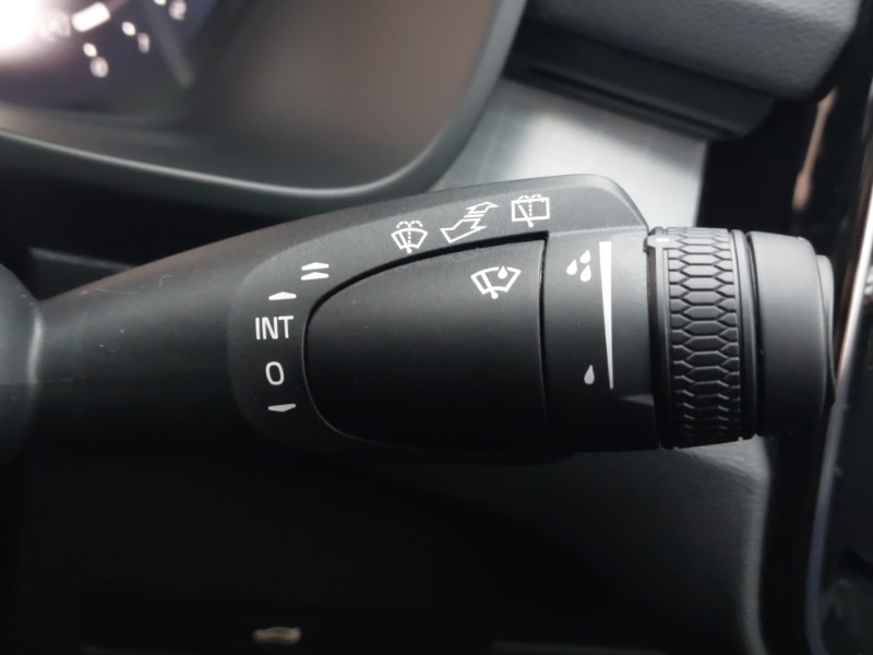 Used Volvo XC40 2025 for sale - 77141414: Photo 16