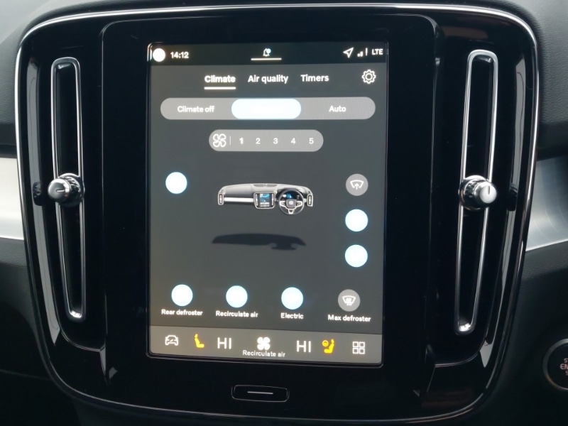 Used Volvo XC40 2025 for sale - 77141414: Photo 19