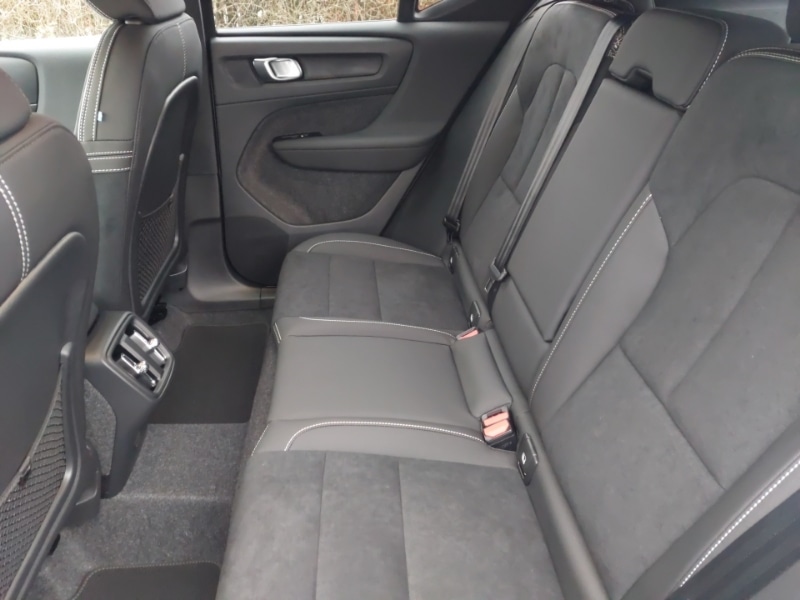 Used Volvo XC40 2025 for sale - 77141414: Photo 6