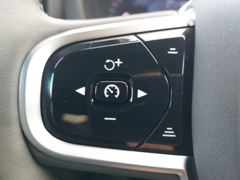 Used Volvo XC60 2025 for sale - 77293898: Photo 15