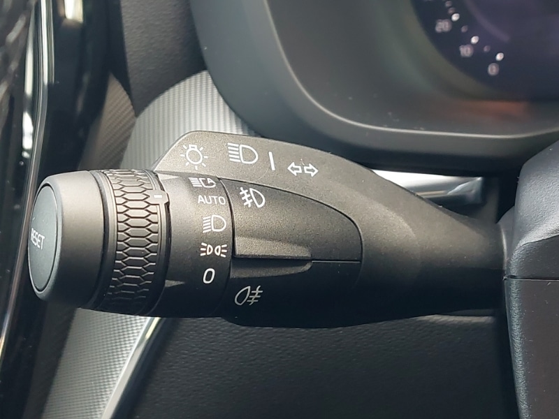 Used Volvo XC60 2025 for sale - 77293898: Photo 17