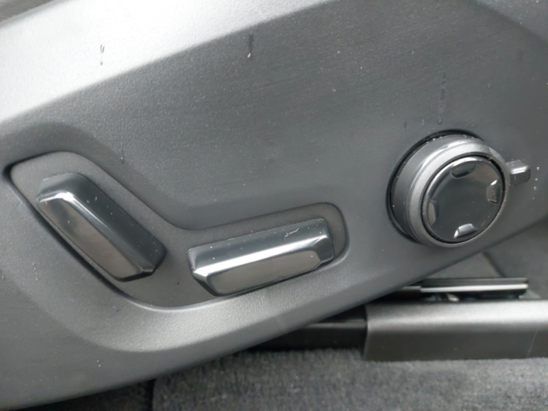 Used Volvo XC60 2025 for sale - 77307999: Photo 12