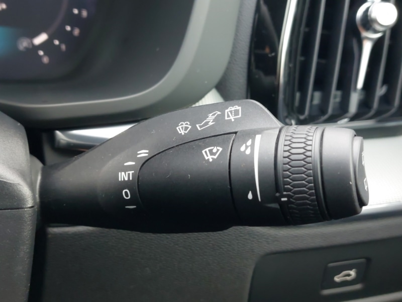 Used Volvo XC60 2025 for sale - 77307999: Photo 16