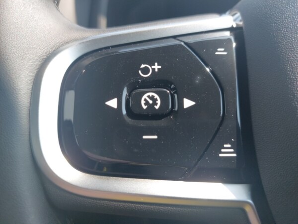 Used Volvo V90 2025 for sale - 74933663: Photo 16